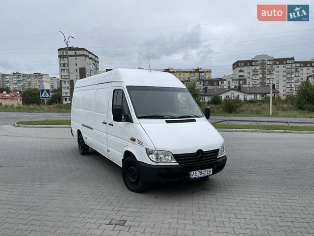 Білий Мерседес Sprinter, об'ємом двигуна 2.2 л та пробігом 555 тис. км за 10999 $, фото 2 на Automoto.ua