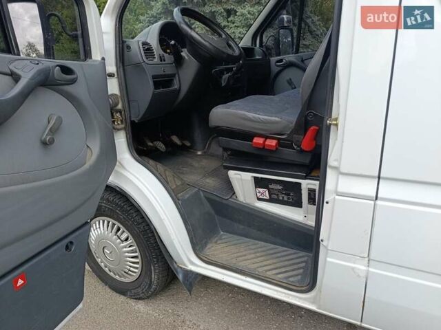 Білий Мерседес Sprinter, об'ємом двигуна 2.2 л та пробігом 252 тис. км за 11000 $, фото 18 на Automoto.ua