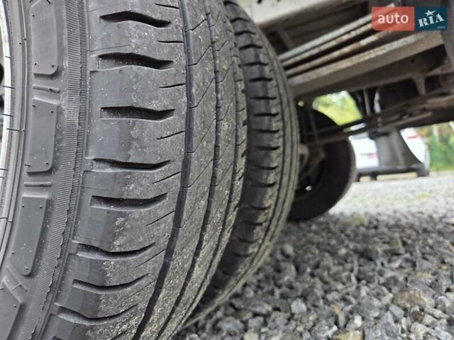 Белый Мерседес Sprinter, объемом двигателя 2.7 л и пробегом 350 тыс. км за 18900 $, фото 36 на Automoto.ua