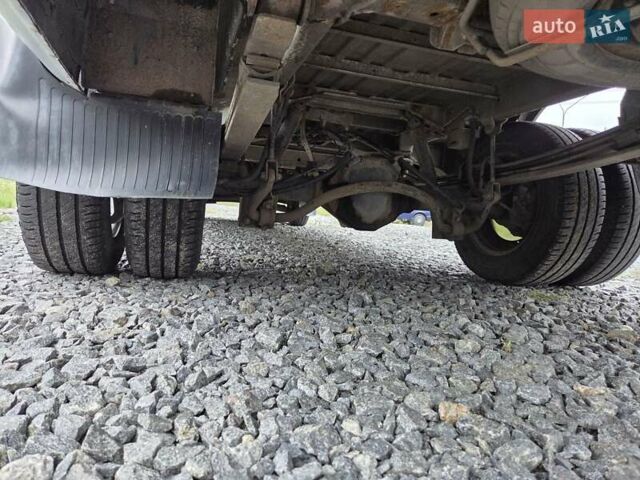 Белый Мерседес Sprinter, объемом двигателя 2.7 л и пробегом 350 тыс. км за 18900 $, фото 38 на Automoto.ua