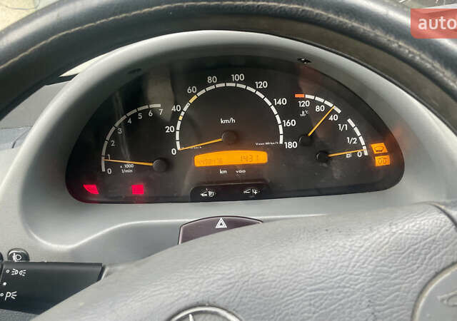 Білий Мерседес Sprinter, об'ємом двигуна 2.15 л та пробігом 449 тис. км за 9499 $, фото 3 на Automoto.ua