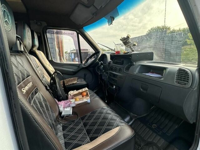 Білий Мерседес Sprinter, об'ємом двигуна 2.1 л та пробігом 1000 тис. км за 9500 $, фото 7 на Automoto.ua