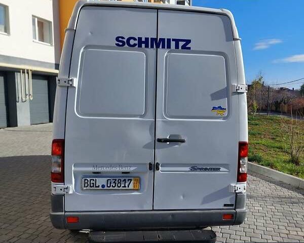 Белый Мерседес Sprinter, объемом двигателя 0 л и пробегом 375 тыс. км за 10000 $, фото 14 на Automoto.ua