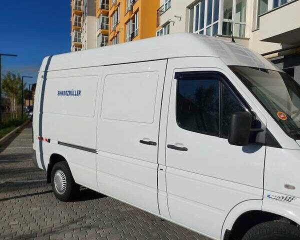Белый Мерседес Sprinter, объемом двигателя 0 л и пробегом 375 тыс. км за 10000 $, фото 18 на Automoto.ua