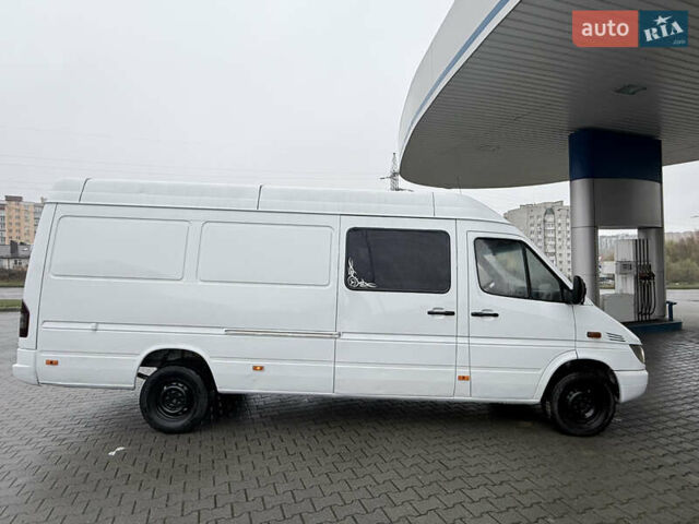 Белый Мерседес Sprinter, объемом двигателя 2.15 л и пробегом 480 тыс. км за 7400 $, фото 7 на Automoto.ua