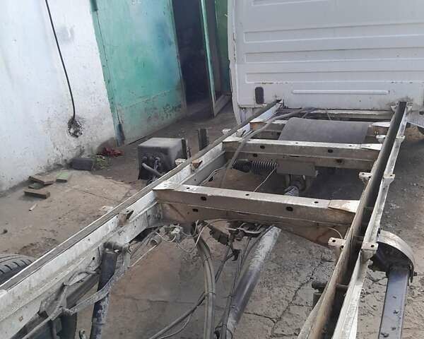 Білий Мерседес Sprinter, об'ємом двигуна 2.7 л та пробігом 530 тис. км за 12650 $, фото 52 на Automoto.ua