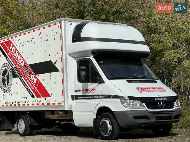Белый Мерседес Sprinter, объемом двигателя 2.7 л и пробегом 430 тыс. км за 13500 $, фото 6 на Automoto.ua