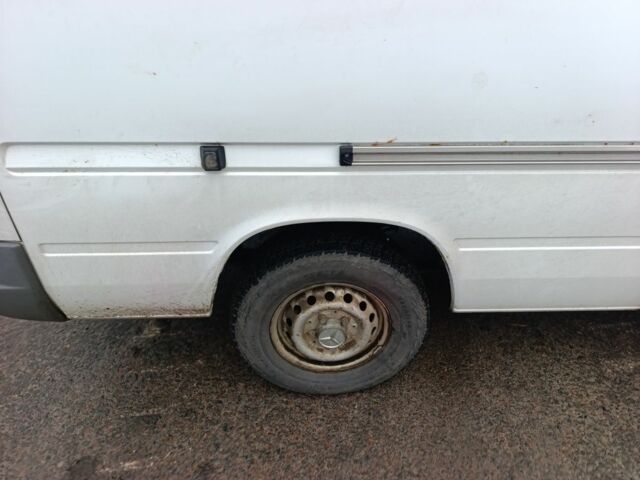 Білий Мерседес Sprinter, об'ємом двигуна 2.2 л та пробігом 330 тис. км за 7150 $, фото 6 на Automoto.ua