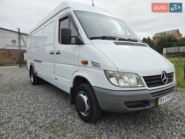 Белый Мерседес Sprinter, объемом двигателя 2.7 л и пробегом 350 тыс. км за 19800 $, фото 16 на Automoto.ua