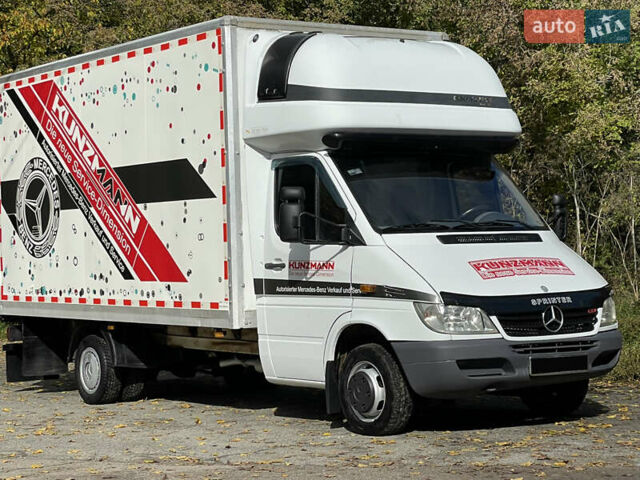 Белый Мерседес Sprinter, объемом двигателя 2.7 л и пробегом 430 тыс. км за 13500 $, фото 5 на Automoto.ua