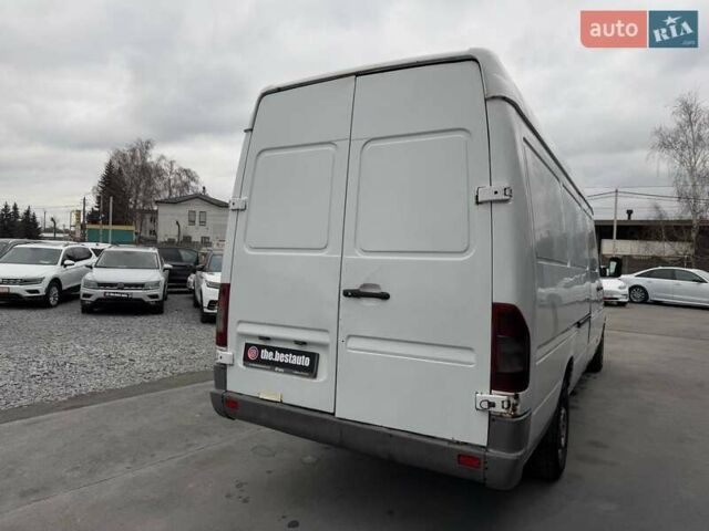 Белый Мерседес Sprinter, объемом двигателя 2.2 л и пробегом 770 тыс. км за 5996 $, фото 13 на Automoto.ua