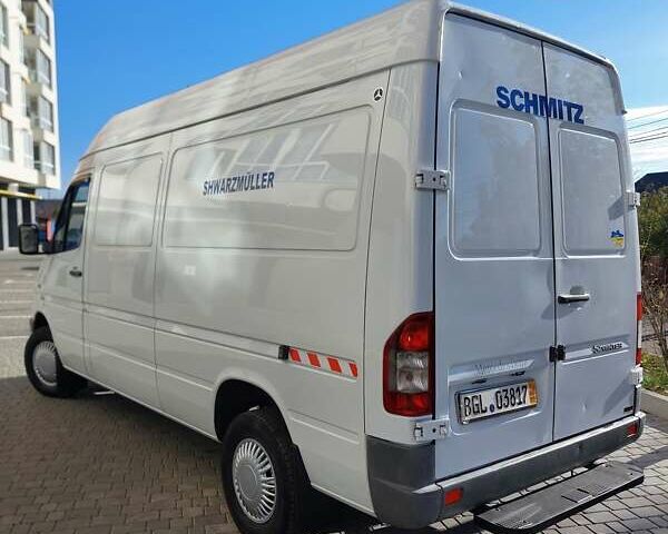 Белый Мерседес Sprinter, объемом двигателя 0 л и пробегом 375 тыс. км за 10000 $, фото 8 на Automoto.ua