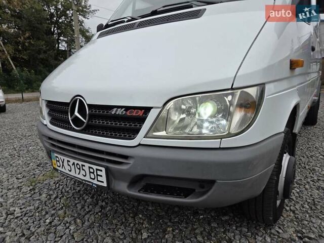 Белый Мерседес Sprinter, объемом двигателя 2.7 л и пробегом 350 тыс. км за 19800 $, фото 5 на Automoto.ua
