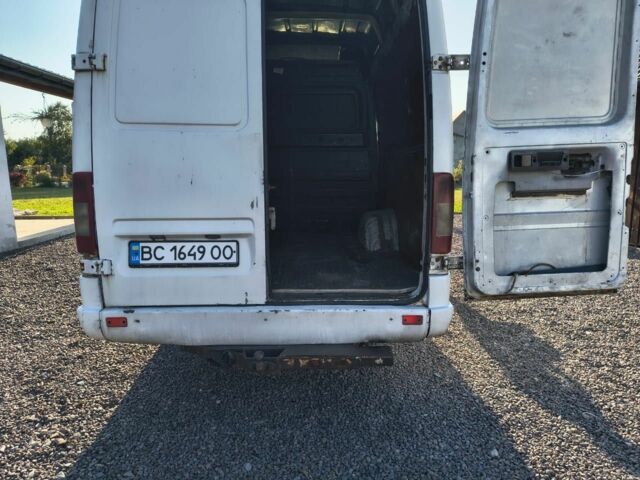 Білий Мерседес Sprinter, об'ємом двигуна 2.7 л та пробігом 111 тис. км за 7800 $, фото 6 на Automoto.ua