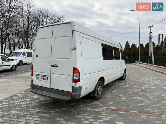 Белый Мерседес Sprinter, объемом двигателя 2.2 л и пробегом 200 тыс. км за 6750 $, фото 11 на Automoto.ua