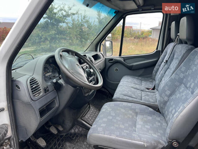 Белый Мерседес Sprinter, объемом двигателя 0 л и пробегом 480 тыс. км за 13900 $, фото 12 на Automoto.ua