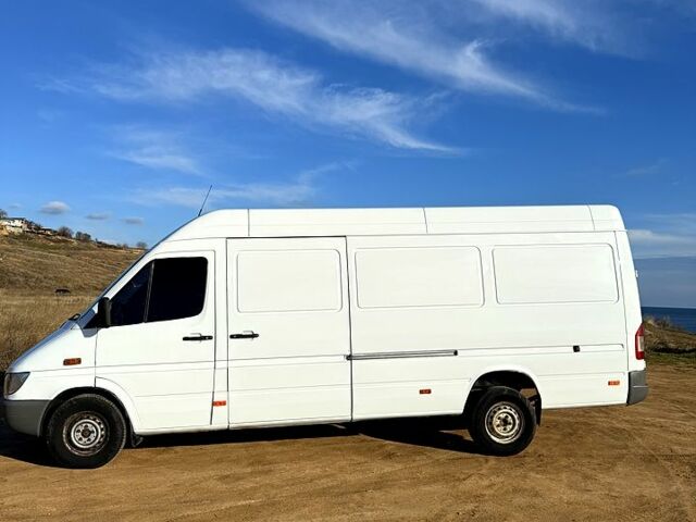 Білий Мерседес Sprinter, об'ємом двигуна 2.2 л та пробігом 415 тис. км за 9500 $, фото 10 на Automoto.ua