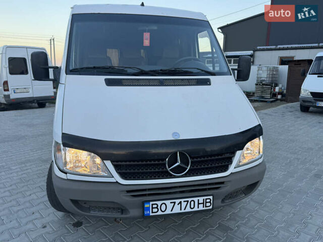Белый Мерседес Sprinter, объемом двигателя 2.2 л и пробегом 341 тыс. км за 6900 $, фото 11 на Automoto.ua