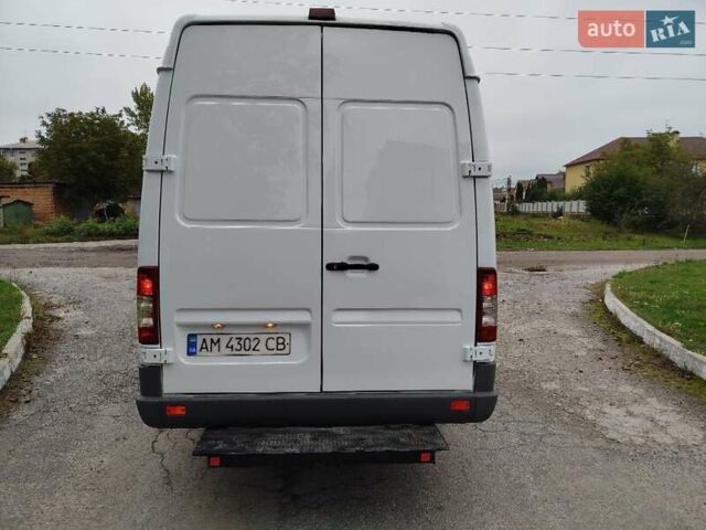 Білий Мерседес Sprinter, об'ємом двигуна 2.7 л та пробігом 560 тис. км за 14498 $, фото 23 на Automoto.ua