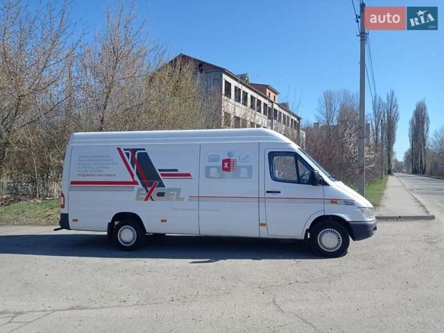 Білий Мерседес Sprinter, об'ємом двигуна 2.2 л та пробігом 456 тис. км за 10300 $, фото 7 на Automoto.ua