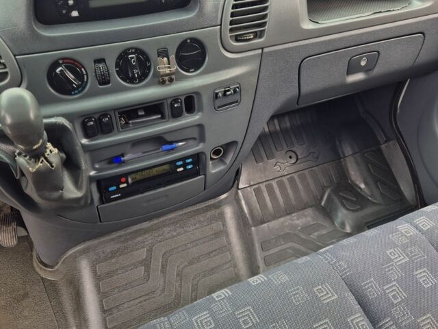 Білий Мерседес Sprinter, об'ємом двигуна 2.7 л та пробігом 796 тис. км за 14500 $, фото 8 на Automoto.ua