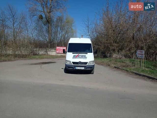 Білий Мерседес Sprinter, об'ємом двигуна 2.2 л та пробігом 456 тис. км за 10300 $, фото 4 на Automoto.ua