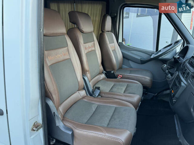 Белый Мерседес Sprinter, объемом двигателя 2.2 л и пробегом 341 тыс. км за 6900 $, фото 14 на Automoto.ua