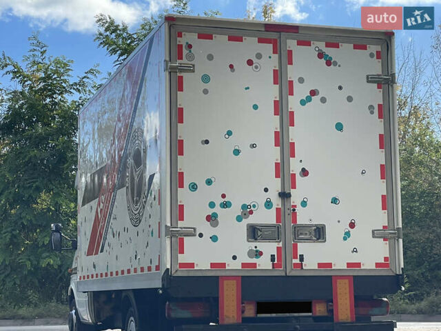 Белый Мерседес Sprinter, объемом двигателя 2.7 л и пробегом 430 тыс. км за 13500 $, фото 19 на Automoto.ua