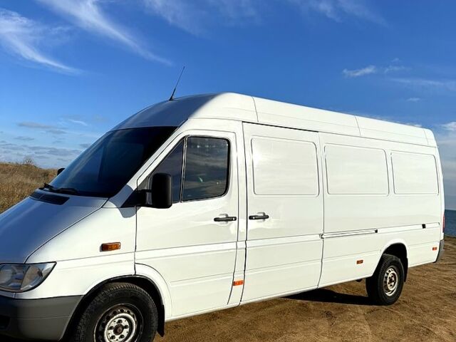 Білий Мерседес Sprinter, об'ємом двигуна 2.2 л та пробігом 415 тис. км за 9500 $, фото 11 на Automoto.ua