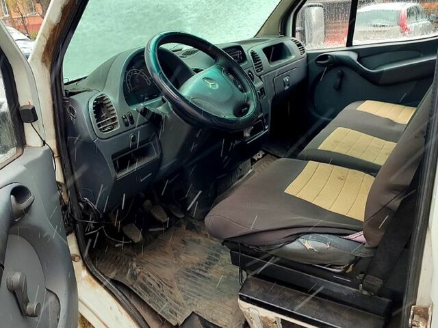 Білий Мерседес Sprinter, об'ємом двигуна 2.1 л та пробігом 0 тис. км за 6000 $, фото 1 на Automoto.ua