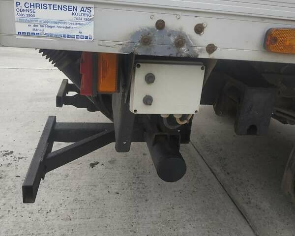 Белый Мерседес Sprinter, объемом двигателя 2.69 л и пробегом 565 тыс. км за 5000 $, фото 18 на Automoto.ua