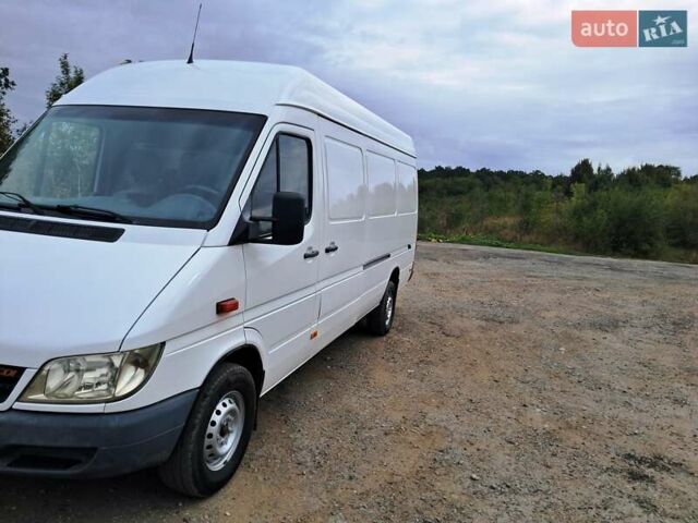Белый Мерседес Sprinter, объемом двигателя 2.1 л и пробегом 476 тыс. км за 8700 $, фото 1 на Automoto.ua