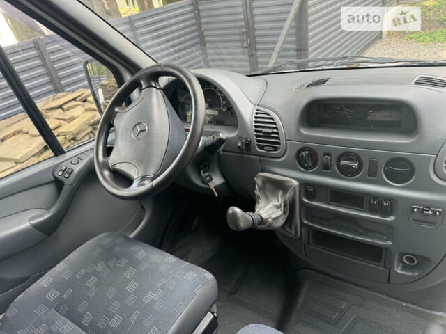 Білий Мерседес Sprinter, об'ємом двигуна 2.2 л та пробігом 350 тис. км за 19000 $, фото 6 на Automoto.ua
