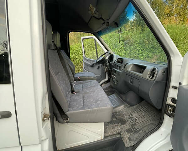 Білий Мерседес Sprinter, об'ємом двигуна 2.15 л та пробігом 333 тис. км за 8200 $, фото 11 на Automoto.ua