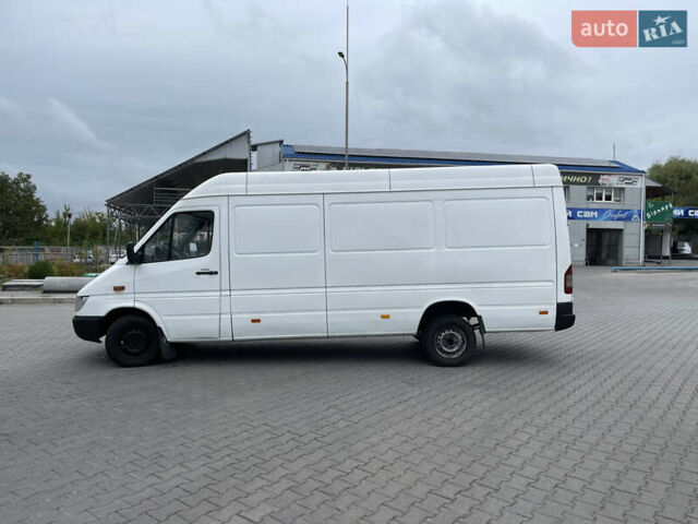 Білий Мерседес Sprinter, об'ємом двигуна 2.2 л та пробігом 555 тис. км за 10999 $, фото 7 на Automoto.ua