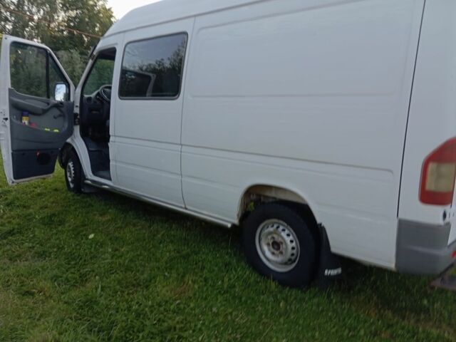 Білий Мерседес Sprinter, об'ємом двигуна 2.1 л та пробігом 500 тис. км за 8000 $, фото 3 на Automoto.ua