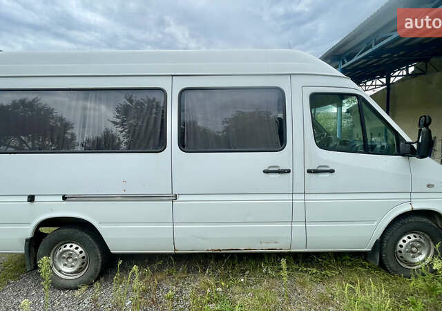 Білий Мерседес Sprinter, об'ємом двигуна 2.15 л та пробігом 449 тис. км за 9499 $, фото 6 на Automoto.ua