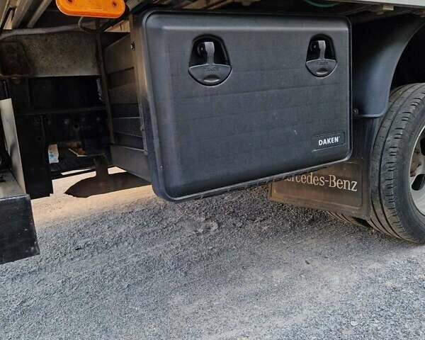 Білий Мерседес Sprinter, об'ємом двигуна 2.69 л та пробігом 4 тис. км за 14900 $, фото 8 на Automoto.ua