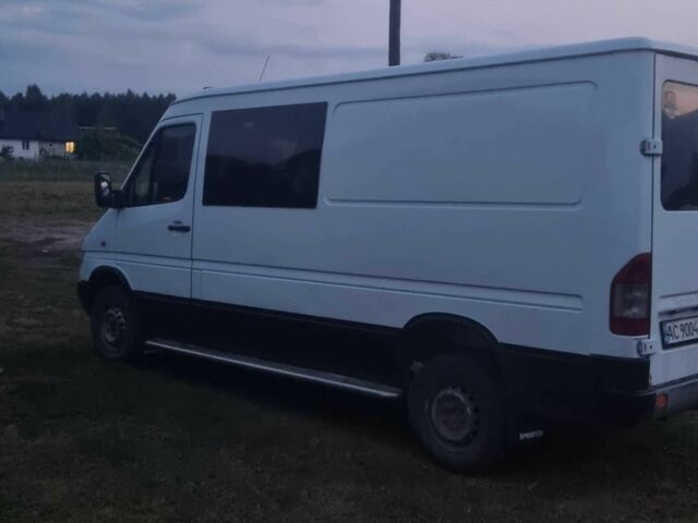 Білий Мерседес Sprinter, об'ємом двигуна 2.1 л та пробігом 600 тис. км за 8000 $, фото 1 на Automoto.ua