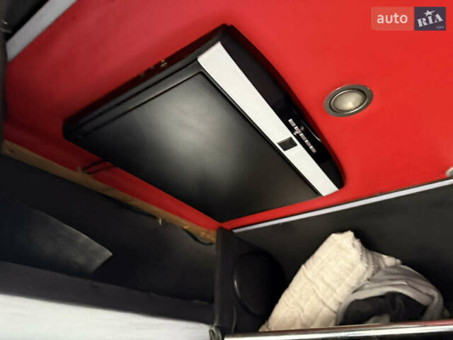 Белый Мерседес Sprinter, объемом двигателя 2.2 л и пробегом 200 тыс. км за 6750 $, фото 21 на Automoto.ua