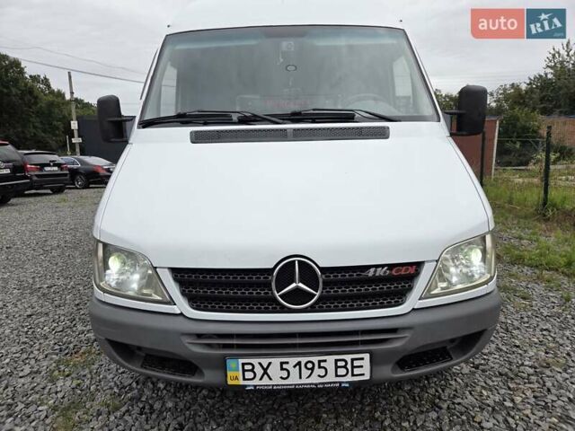 Белый Мерседес Sprinter, объемом двигателя 2.7 л и пробегом 350 тыс. км за 19800 $, фото 1 на Automoto.ua