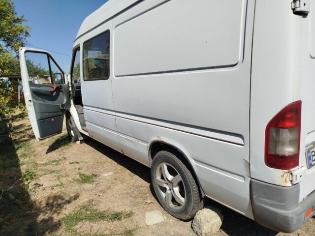 Білий Мерседес Sprinter, об'ємом двигуна 2.1 л та пробігом 300 тис. км за 8000 $, фото 7 на Automoto.ua