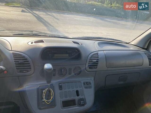 Білий Мерседес Sprinter, об'ємом двигуна 0 л та пробігом 220 тис. км за 12000 $, фото 14 на Automoto.ua