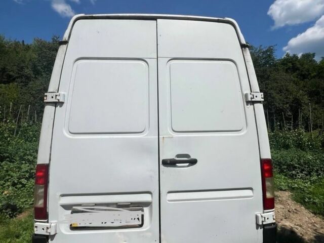 Білий Мерседес Sprinter, об'ємом двигуна 2.2 л та пробігом 15 тис. км за 5500 $, фото 1 на Automoto.ua