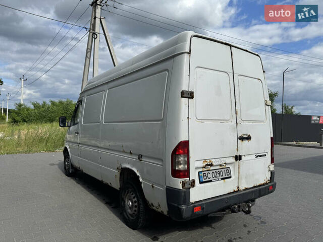 Белый Мерседес Sprinter, объемом двигателя 2.15 л и пробегом 682 тыс. км за 7300 $, фото 6 на Automoto.ua