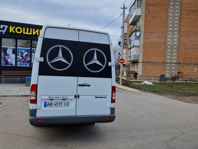Білий Мерседес Sprinter, об'ємом двигуна 2.1 л та пробігом 230 тис. км за 10800 $, фото 1 на Automoto.ua