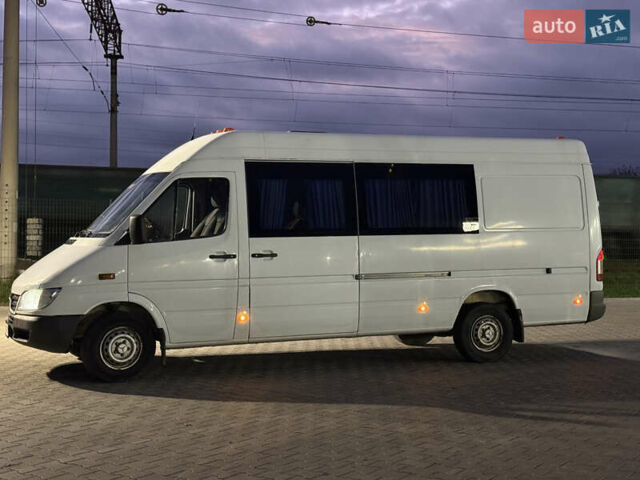 Білий Мерседес Sprinter, об'ємом двигуна 2.15 л та пробігом 670 тис. км за 10500 $, фото 1 на Automoto.ua