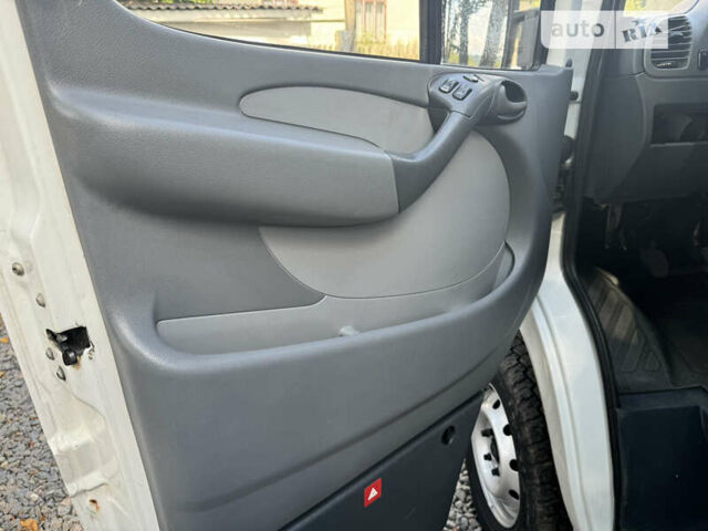Білий Мерседес Sprinter, об'ємом двигуна 2.2 л та пробігом 350 тис. км за 19000 $, фото 11 на Automoto.ua