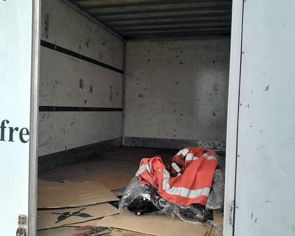 Белый Мерседес Sprinter, объемом двигателя 2.1 л и пробегом 500 тыс. км за 13500 $, фото 4 на Automoto.ua