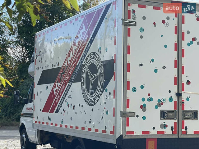 Белый Мерседес Sprinter, объемом двигателя 2.7 л и пробегом 430 тыс. км за 13500 $, фото 21 на Automoto.ua